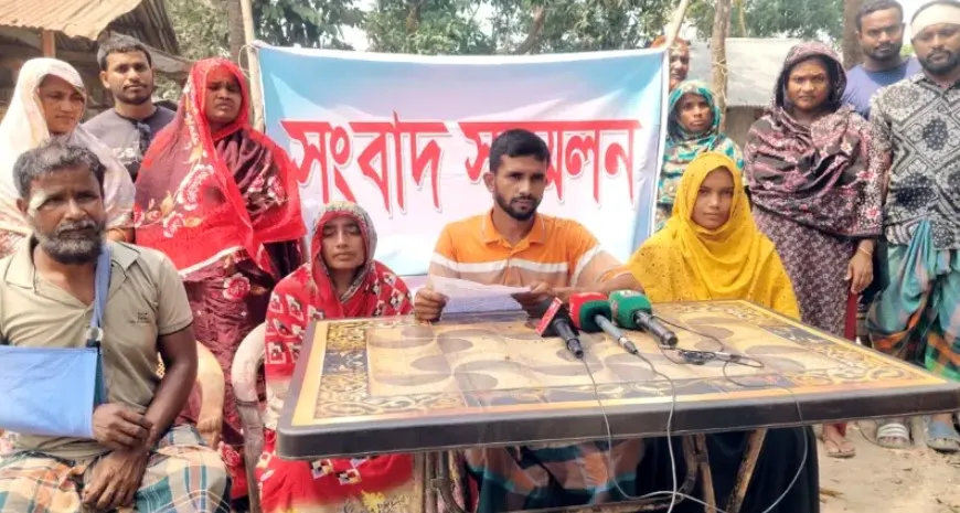 কুয়াকাটায় মদ্যপানে বাধা দেওয়ায় জেলেকে কুপিয়ে জখম